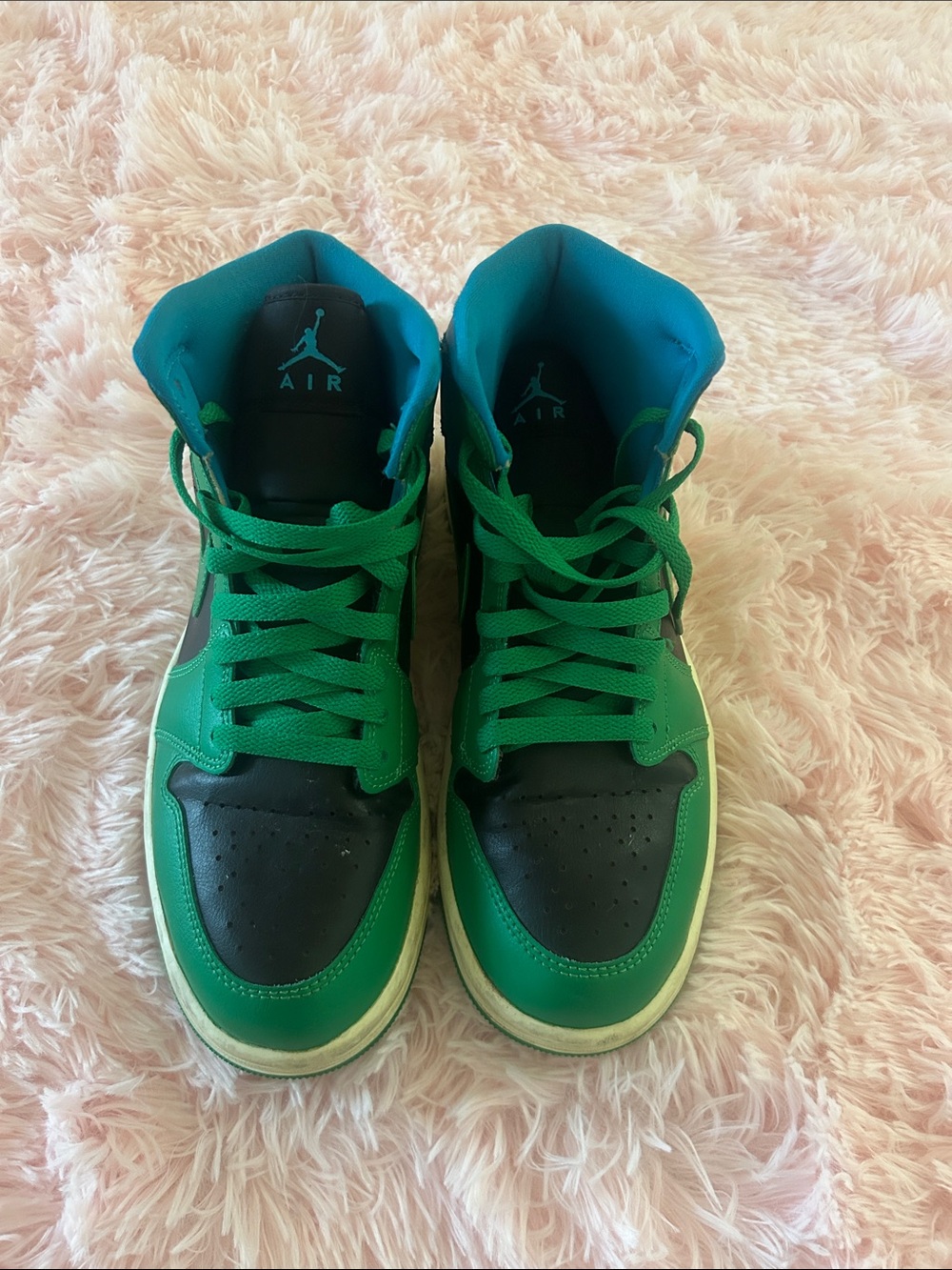 Nike High-Top Sneakers in Green, Black & Blue - Picture 2 of 6
